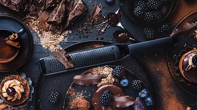 
                    Black sheep zester for grating chocolate