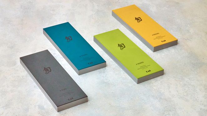 
                    Pierre à aiguiser diamantée 1’000 de la série Shun de Kai